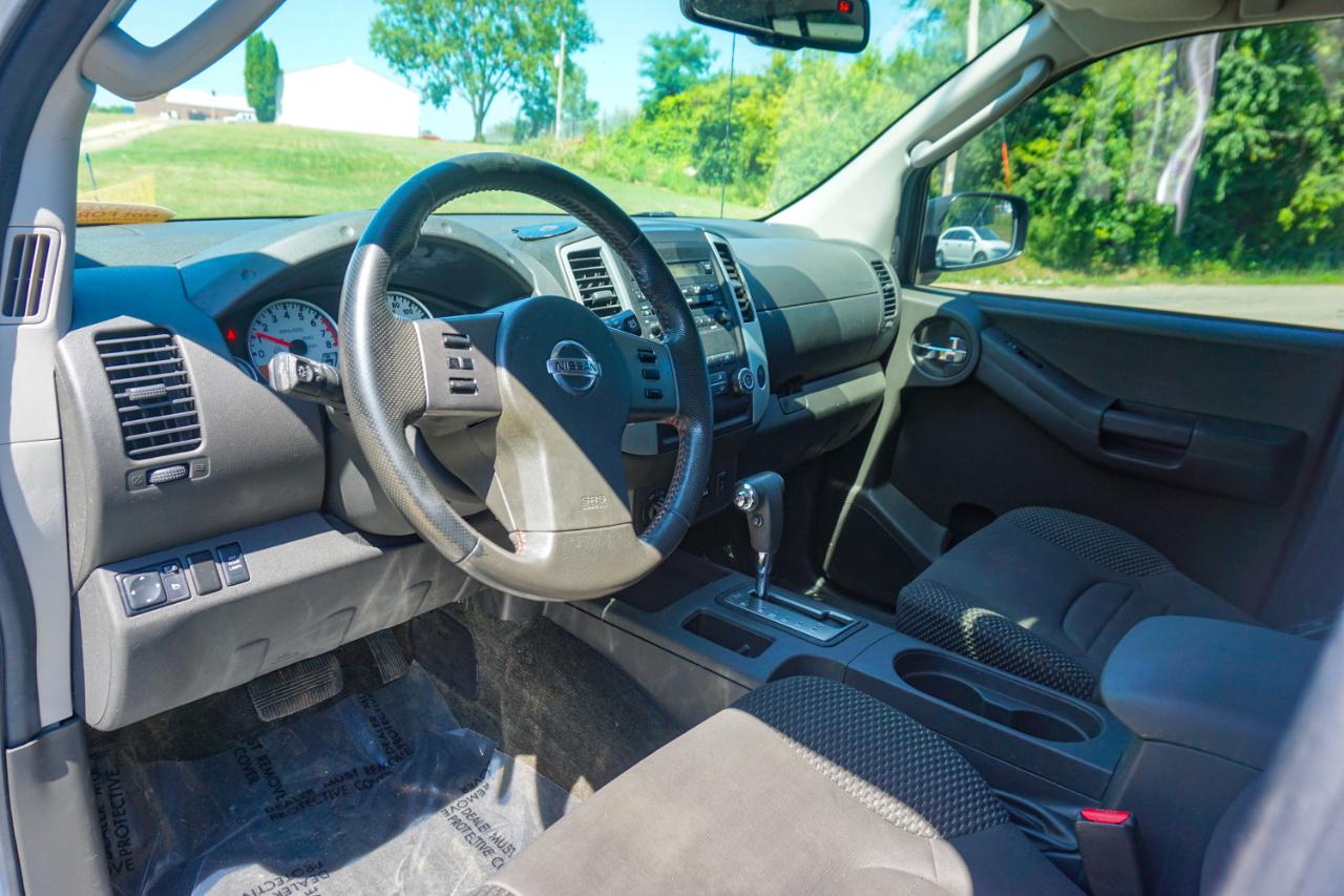 Nissan Xterra 4WD 4dr Auto Pro-4X 2012