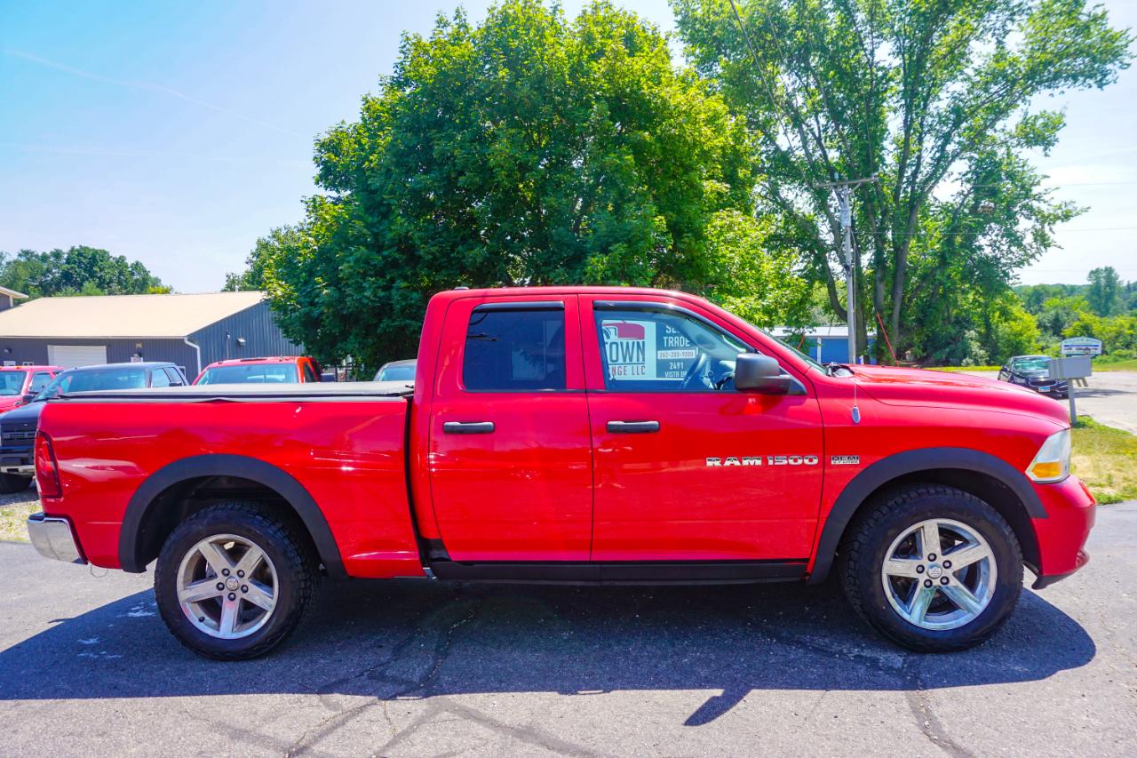 RAM 1500 4WD Quad Cab 140.5" Express 2012