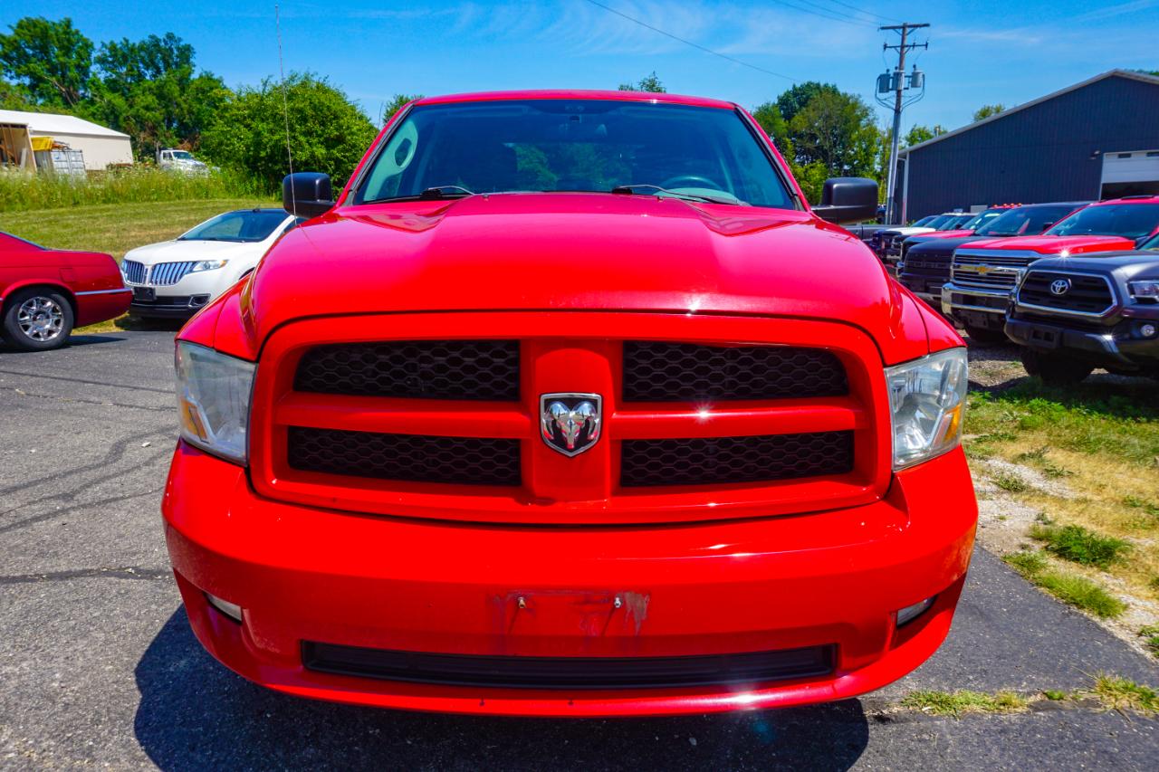 RAM 1500 4WD Quad Cab 140.5" Express 2012