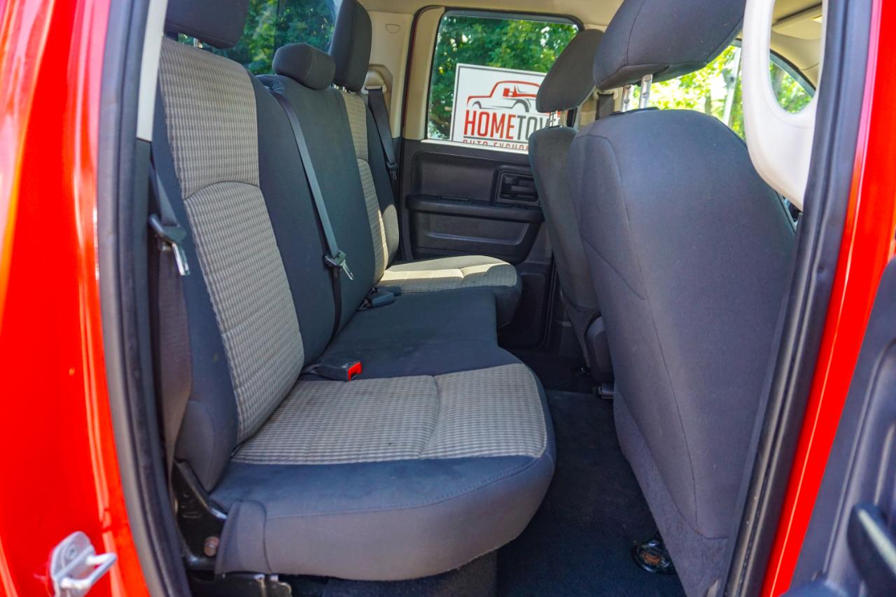 RAM 1500 4WD Quad Cab 140.5" Express 2012