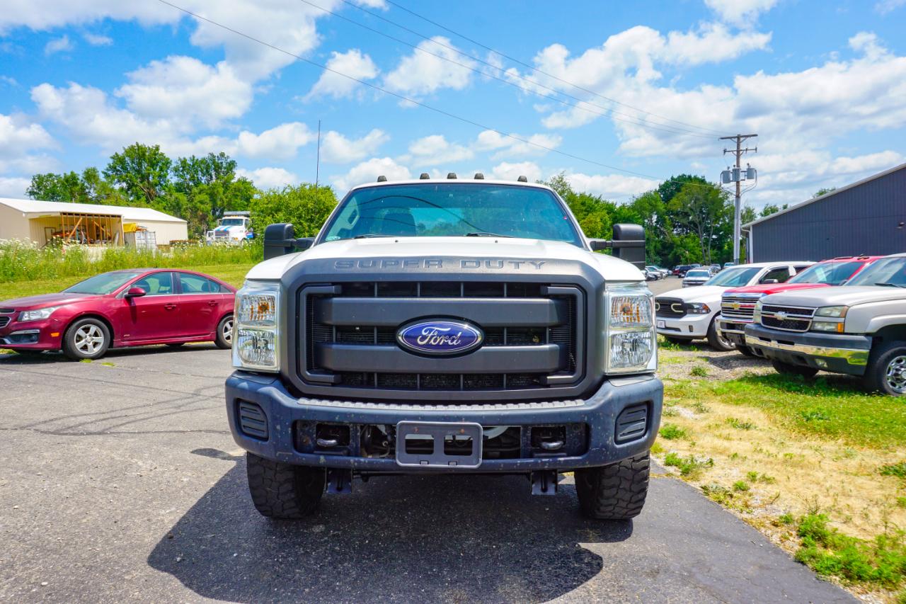 Ford Super Duty F-350 SRW 4WD Reg Cab 137" XLT 2015