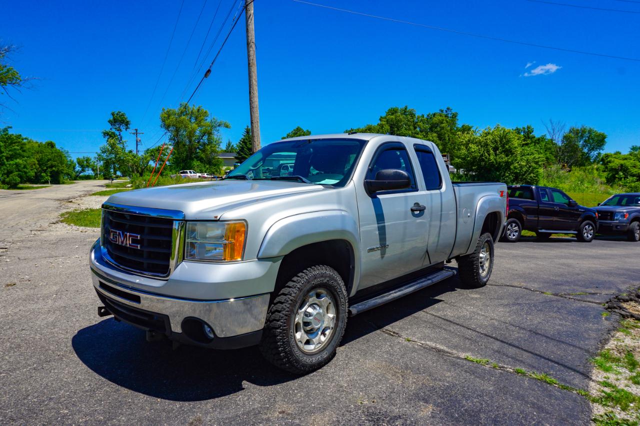 GMC Sierra 2500HD 4WD Ext Cab 143.5" SLE 2010