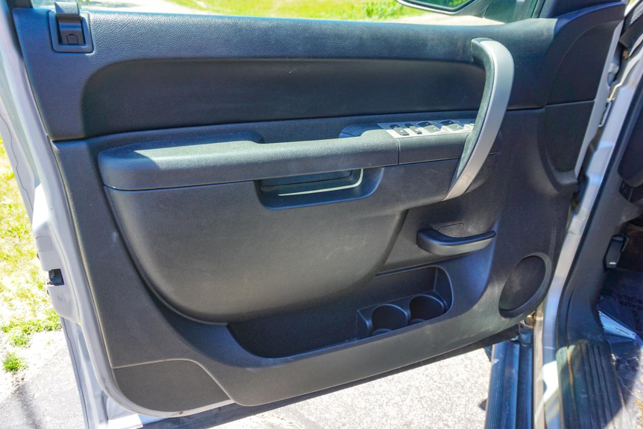 GMC Sierra 2500HD 4WD Ext Cab 143.5" SLE 2010