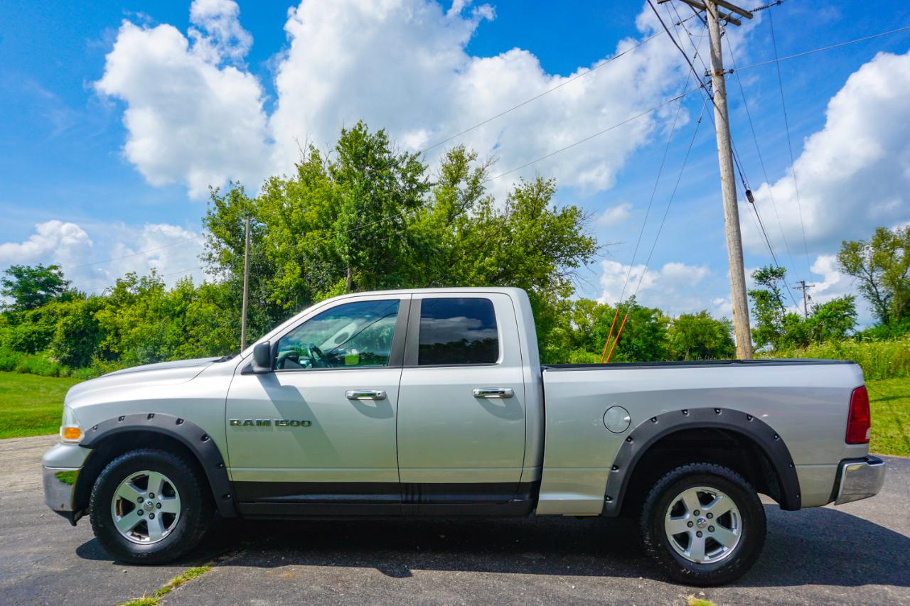 RAM 1500 4WD Quad Cab 140.5" SLT 2011