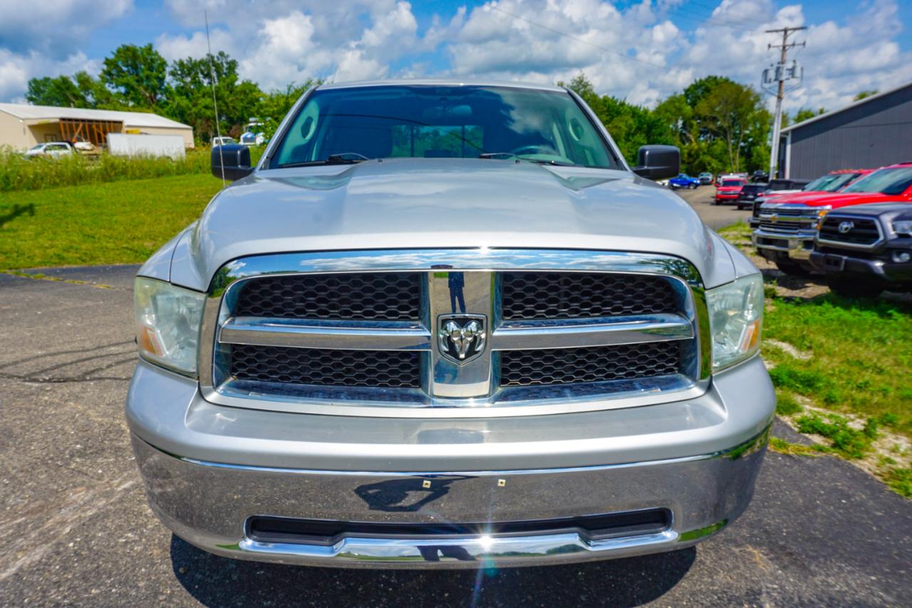 RAM 1500 4WD Quad Cab 140.5" SLT 2011