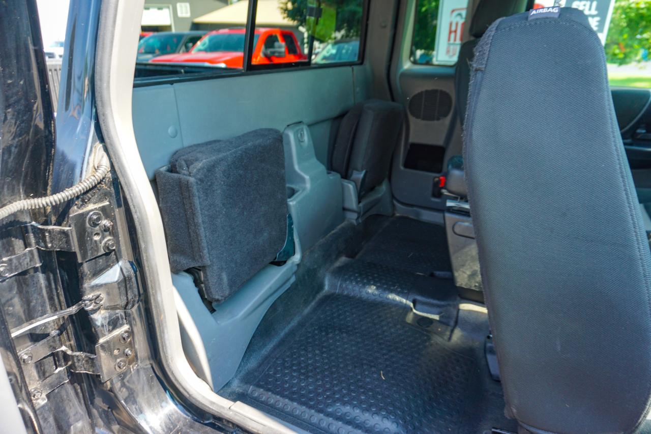 Ford Ranger 4WD 4dr SuperCab 126" Sport 2011