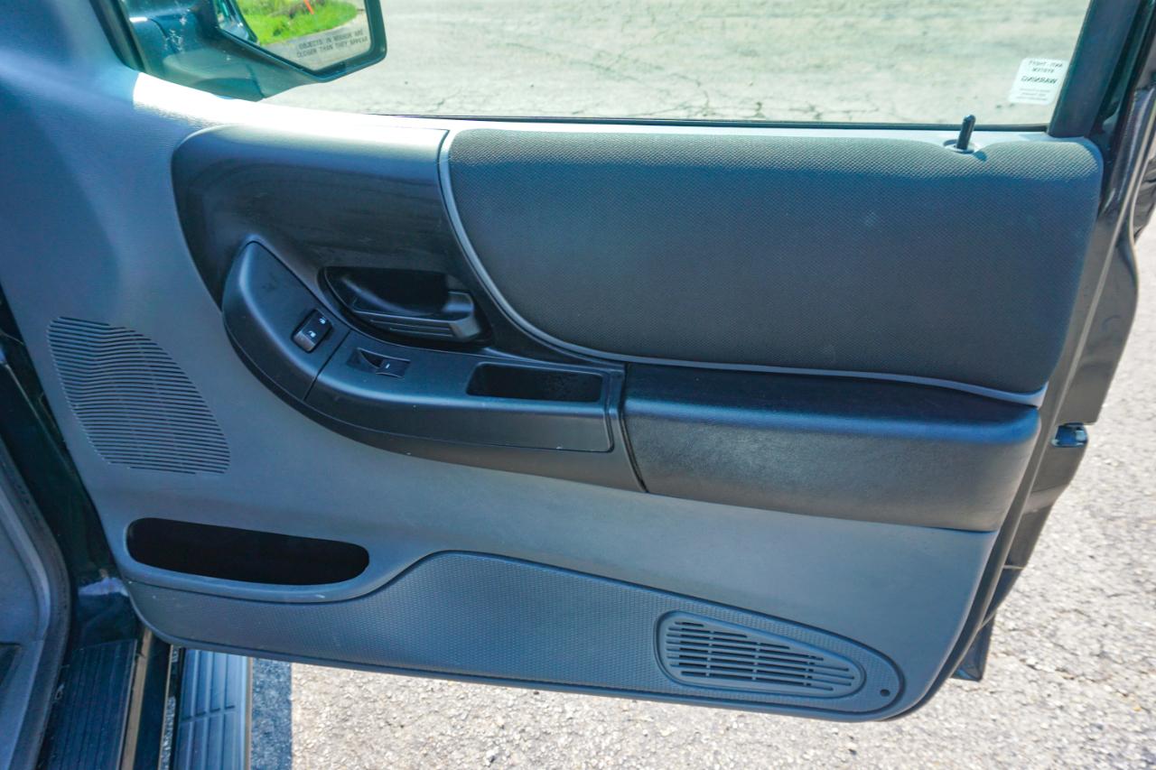 Ford Ranger 4WD 4dr SuperCab 126" Sport 2011