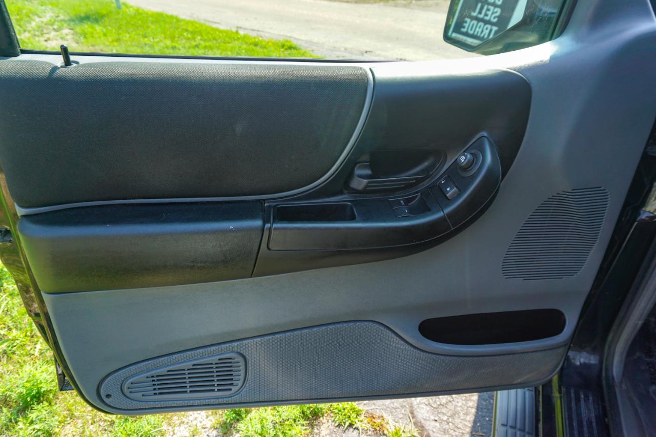 Ford Ranger 4WD 4dr SuperCab 126" Sport 2011