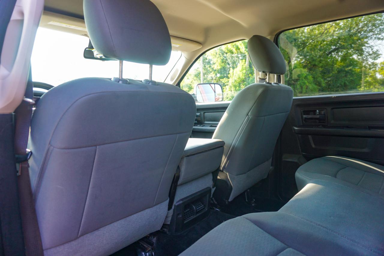 RAM 3500 4WD Crew Cab 169" Tradesman 2016