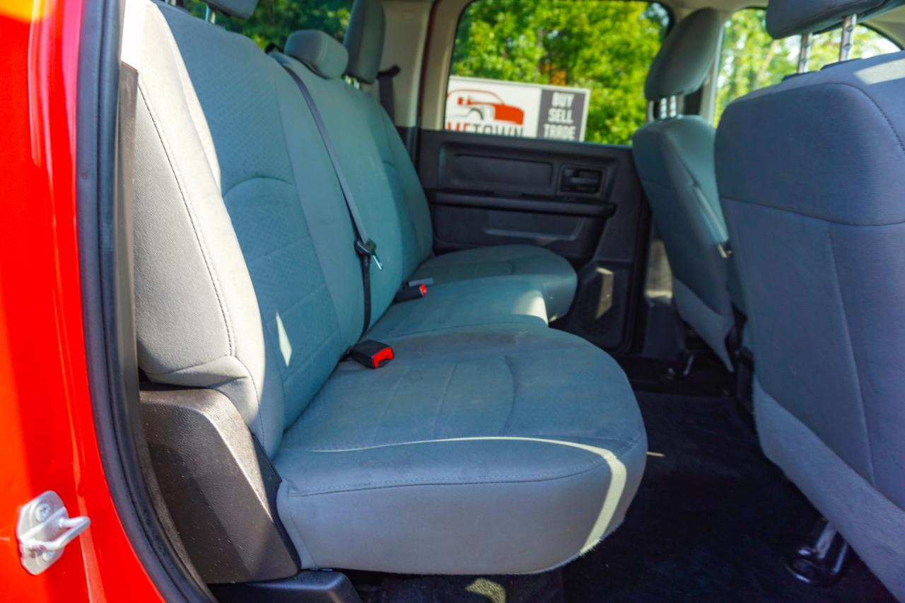 RAM 3500 4WD Crew Cab 169" Tradesman 2016