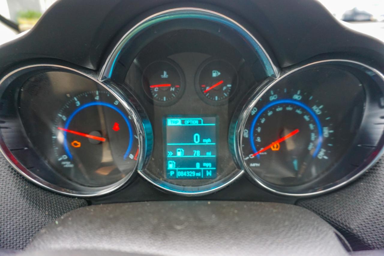 Chevrolet Cruze Limited 4dr Sdn Auto LT w/1LT 2016