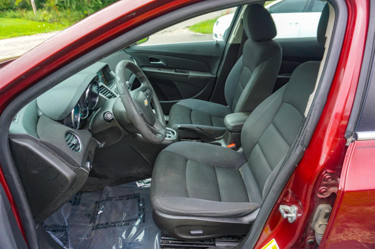 Chevrolet Cruze Limited 4dr Sdn Auto LT w/1LT 2016
