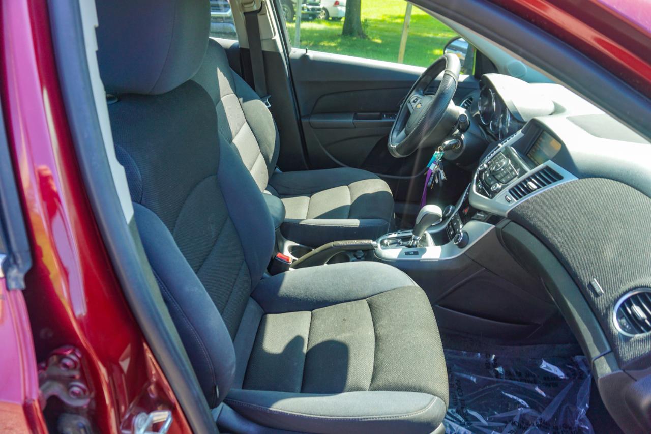 Chevrolet Cruze Limited 4dr Sdn Auto LT w/1LT 2016