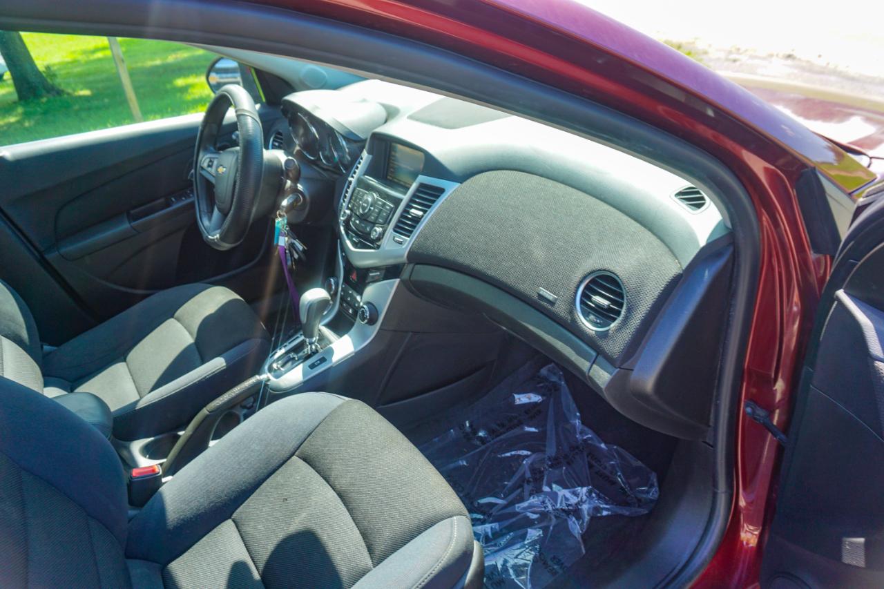 Chevrolet Cruze Limited 4dr Sdn Auto LT w/1LT 2016