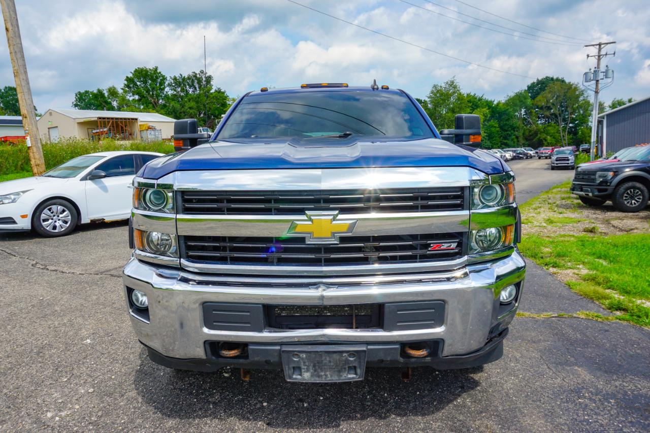 Chevrolet Silverado 2500HD 4WD Double Cab 144.2" LT 2017