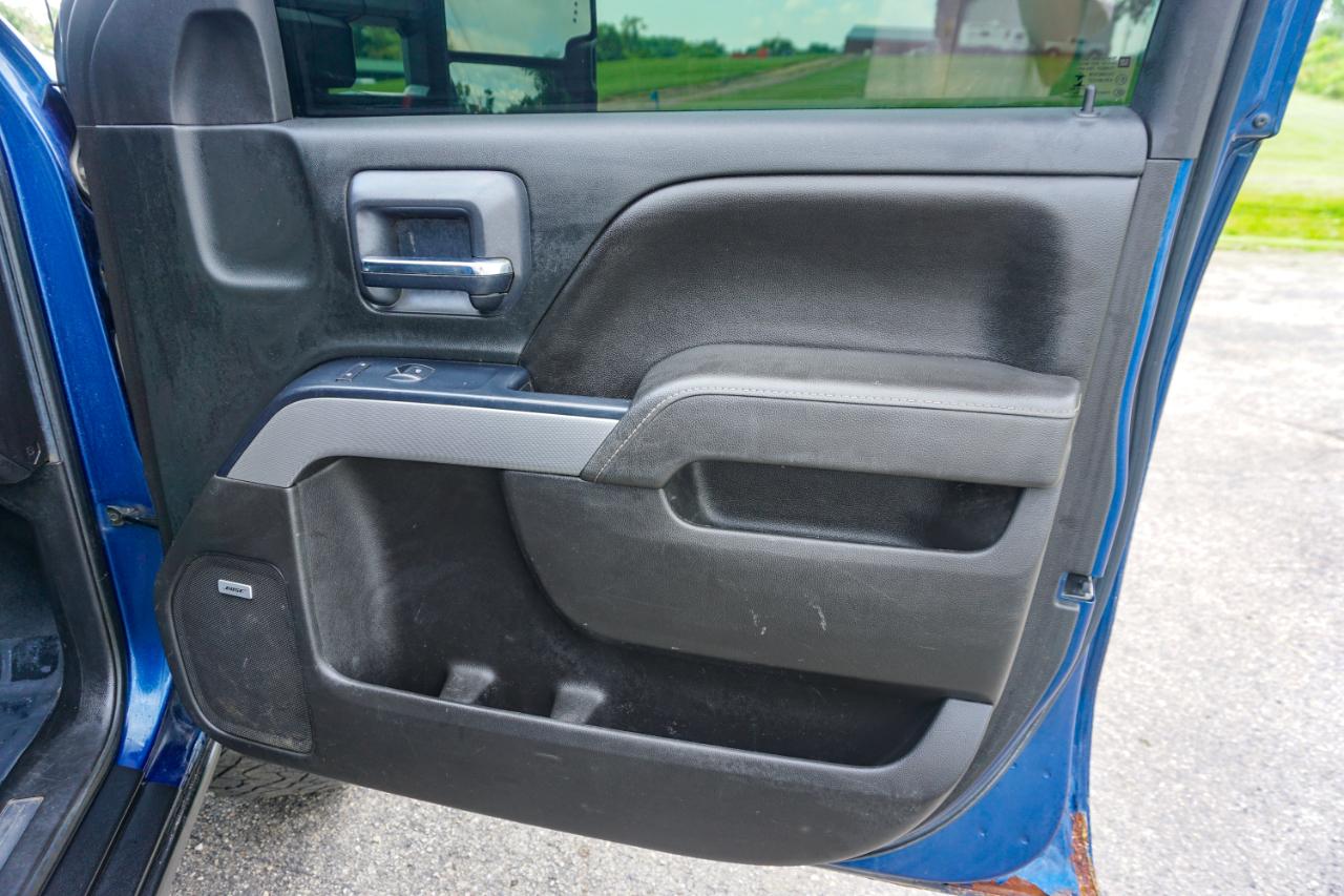 Chevrolet Silverado 2500HD 4WD Double Cab 144.2" LT 2017