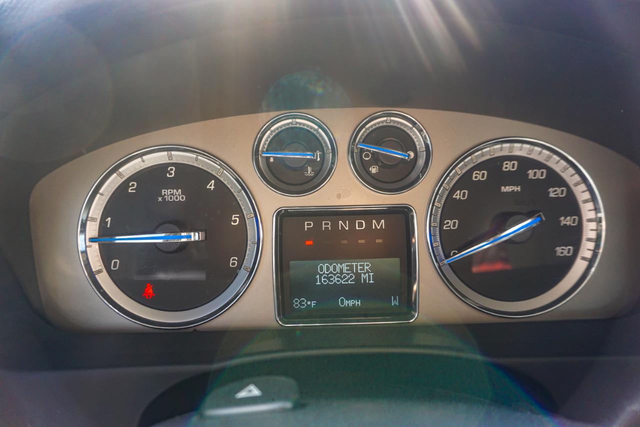 Cadillac Escalade EXT AWD 4dr Base 2011