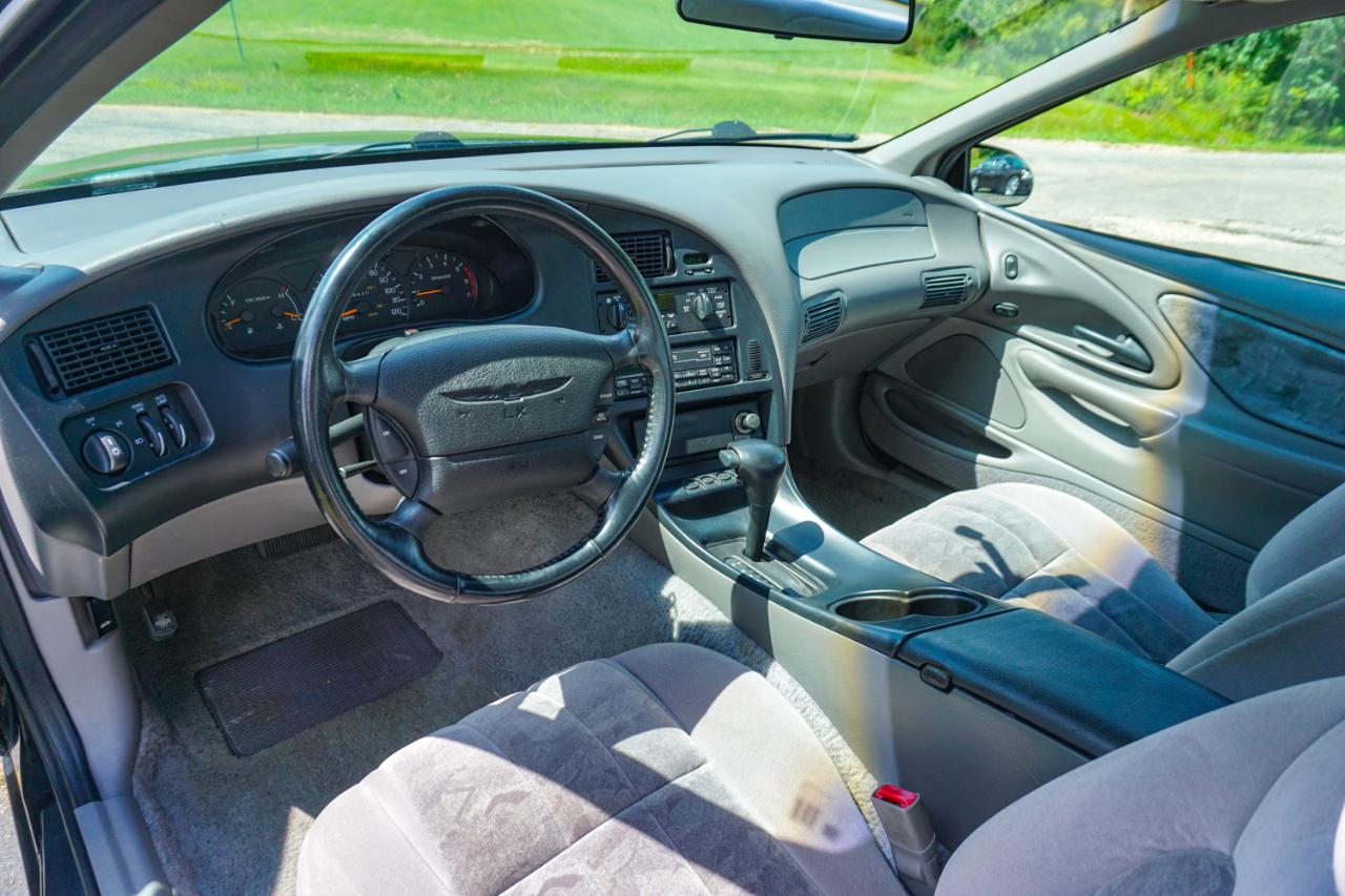 Ford Thunderbird 2dr Cpe LX 1997