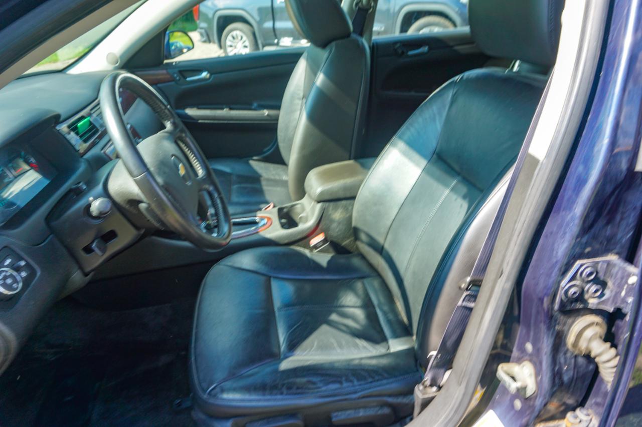 Chevrolet Impala 4dr Sdn LT Retail 2011