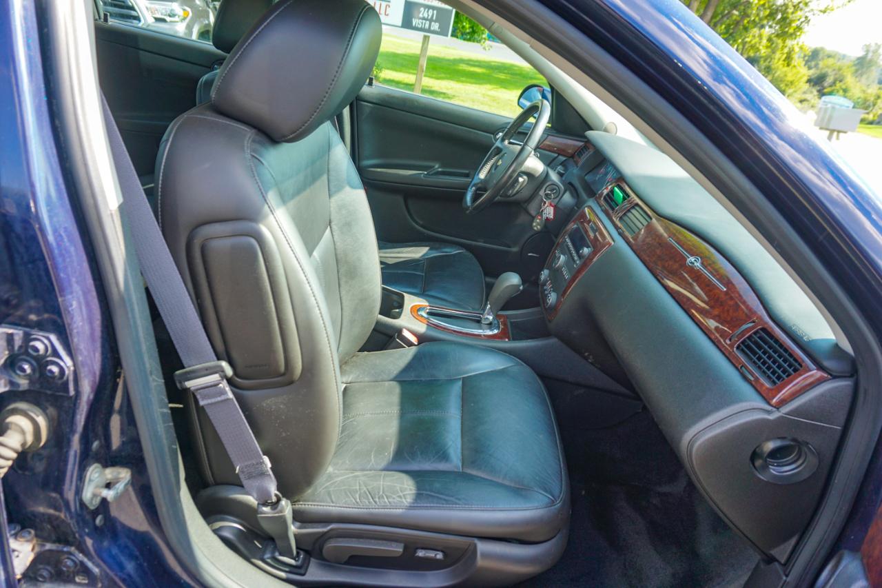 Chevrolet Impala 4dr Sdn LT Retail 2011