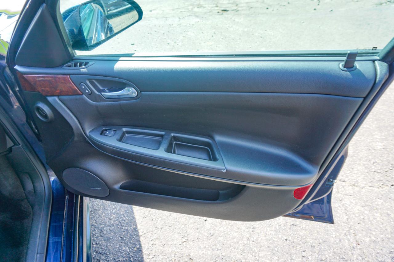 Chevrolet Impala 4dr Sdn LT Retail 2011