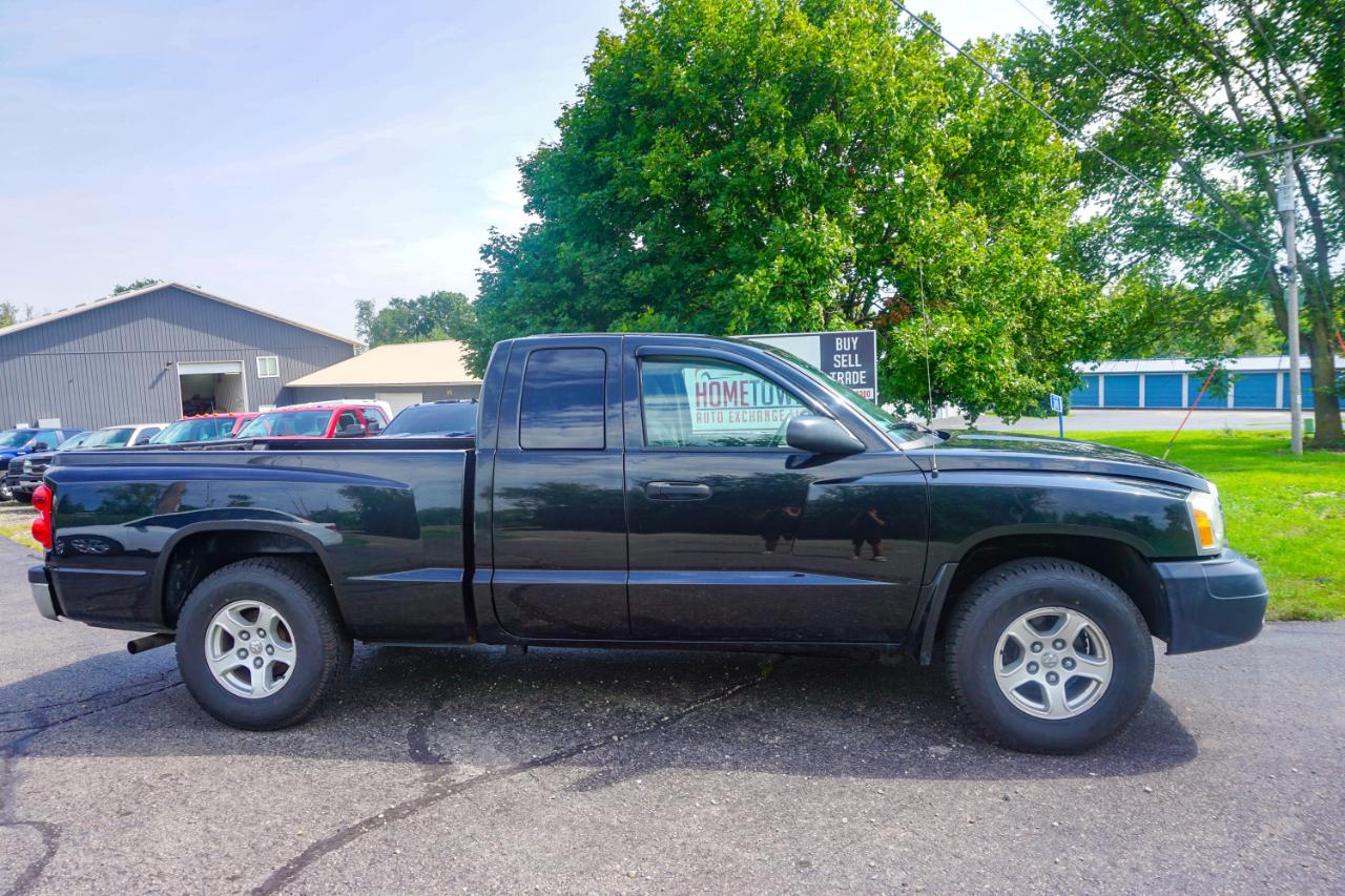 Dodge Dakota 4WD Club Cab 131" SLT 2007