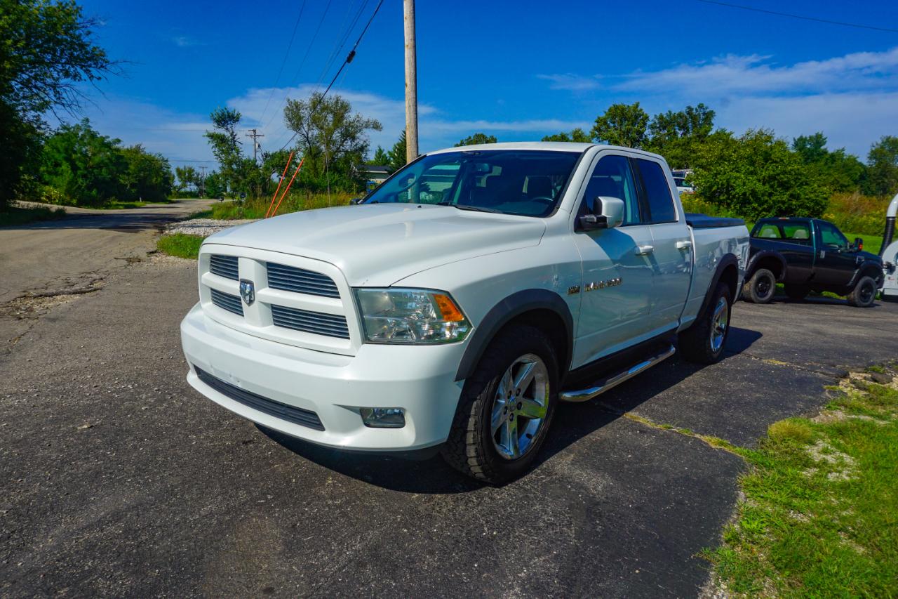 RAM 1500 4WD Quad Cab 140.5" Sport 2011