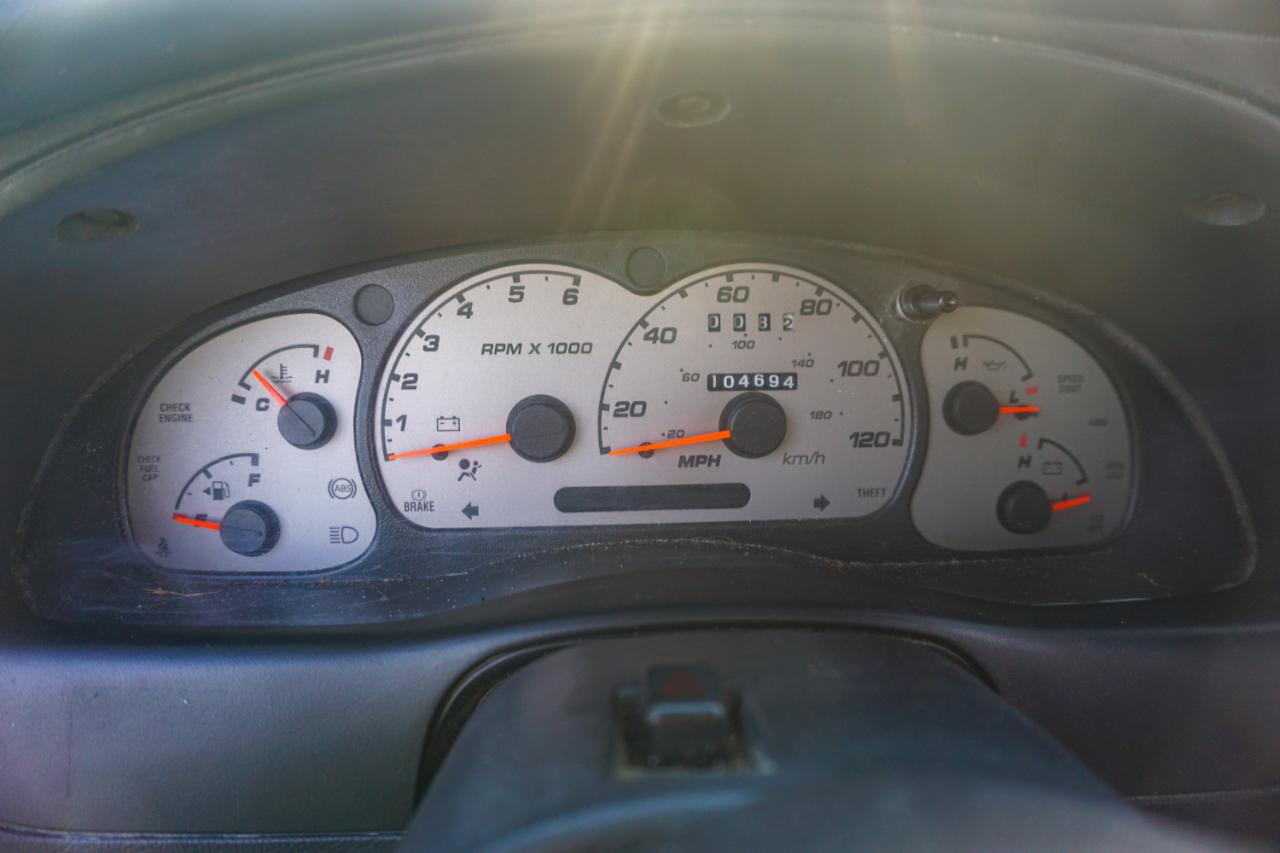 Ford Ranger 4dr Supercb 4.0L XLT FX4 Off-Rd 4WD 2003
