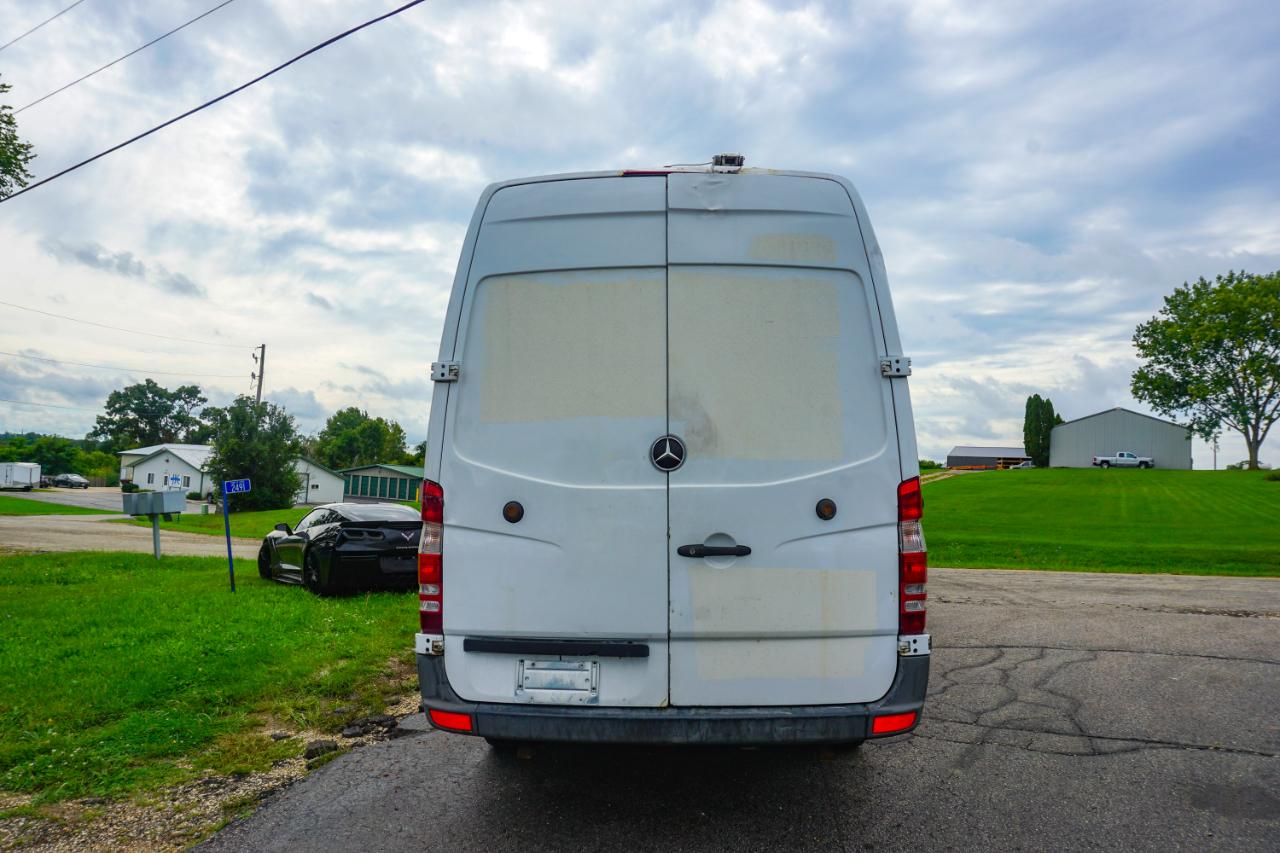 Mercedes-Benz Sprinter Cargo Vans 2500 170" 2014