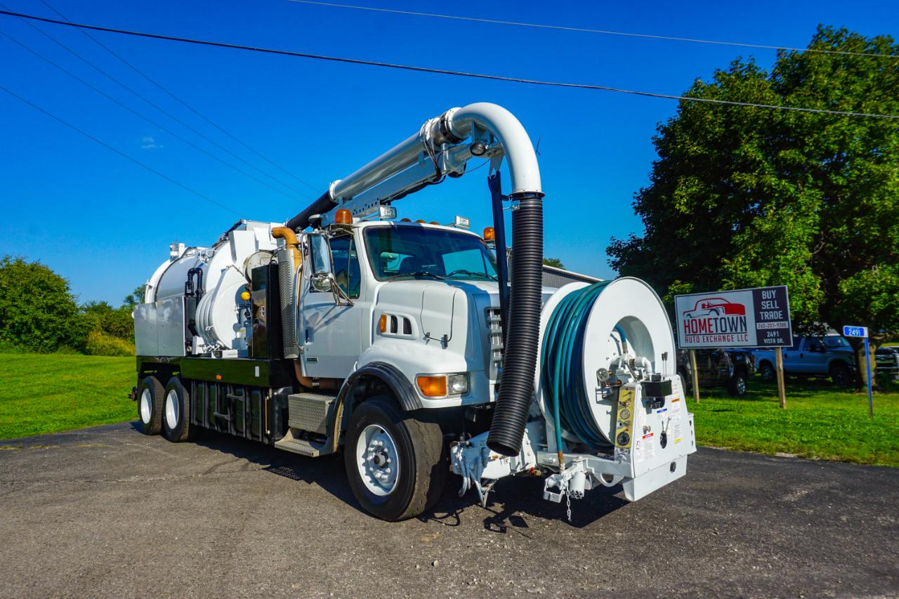 Sterling M8500 Acterra  2005