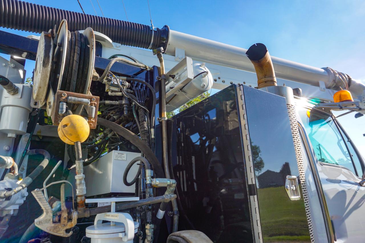 Sterling M8500 Acterra  2005
