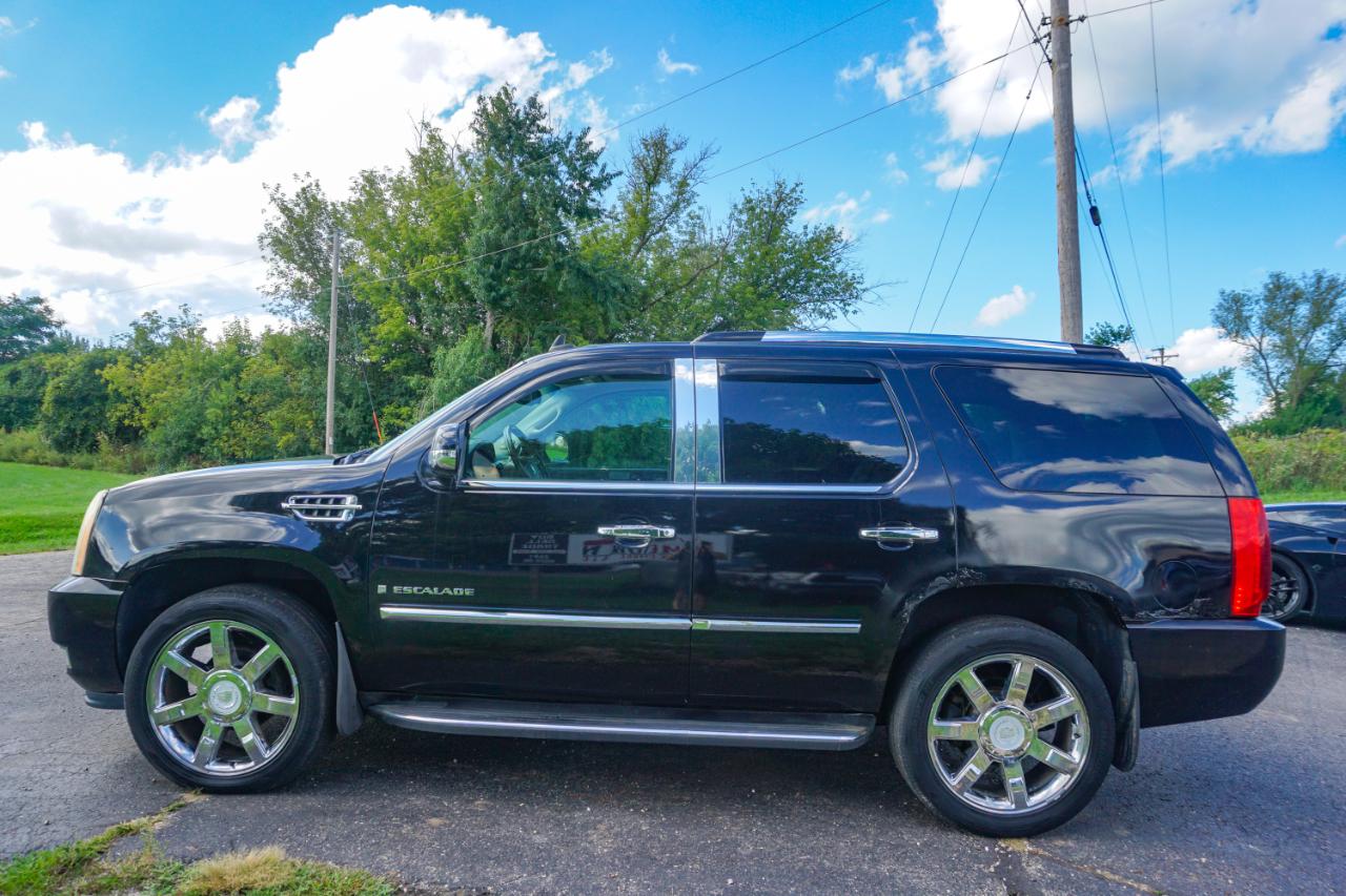 Cadillac Escalade AWD 4dr 2008
