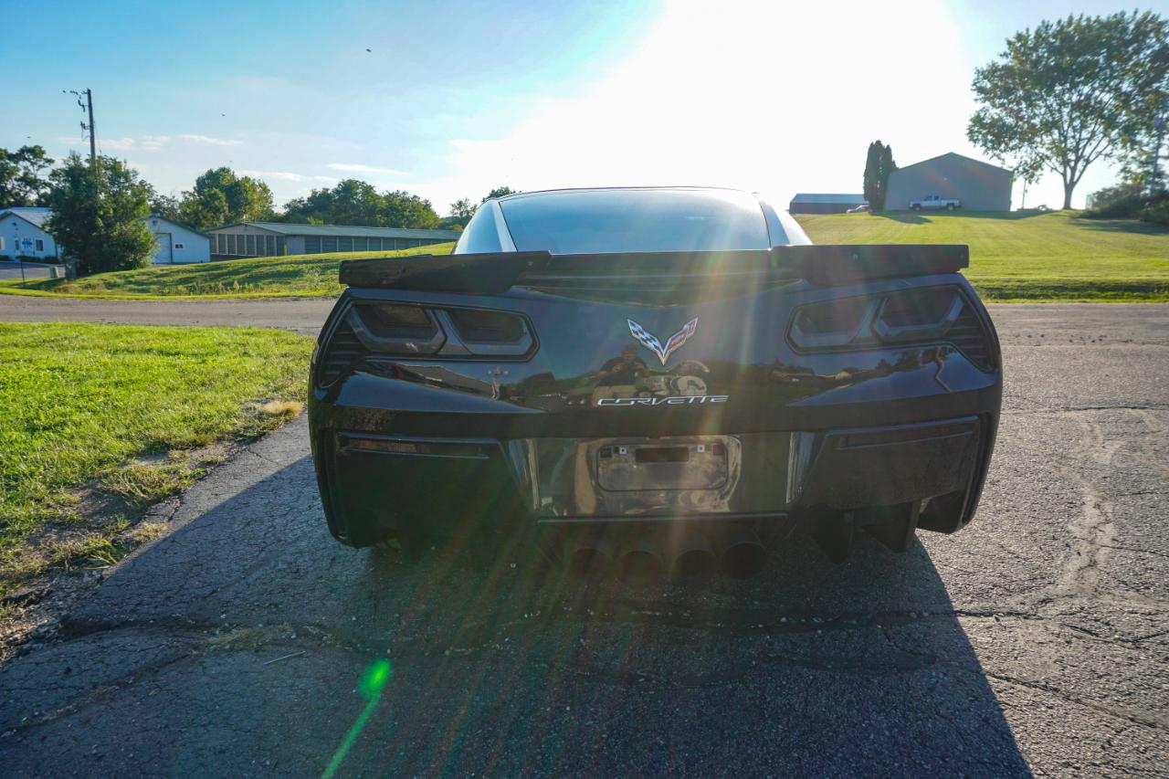 Chevrolet Corvette 2dr Stingray Cpe w/1LT 2016