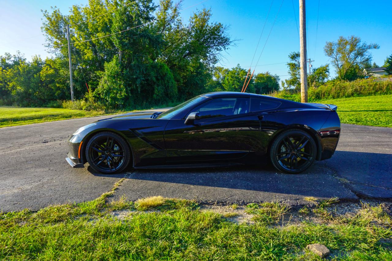 Chevrolet Corvette 2dr Stingray Cpe w/1LT 2016