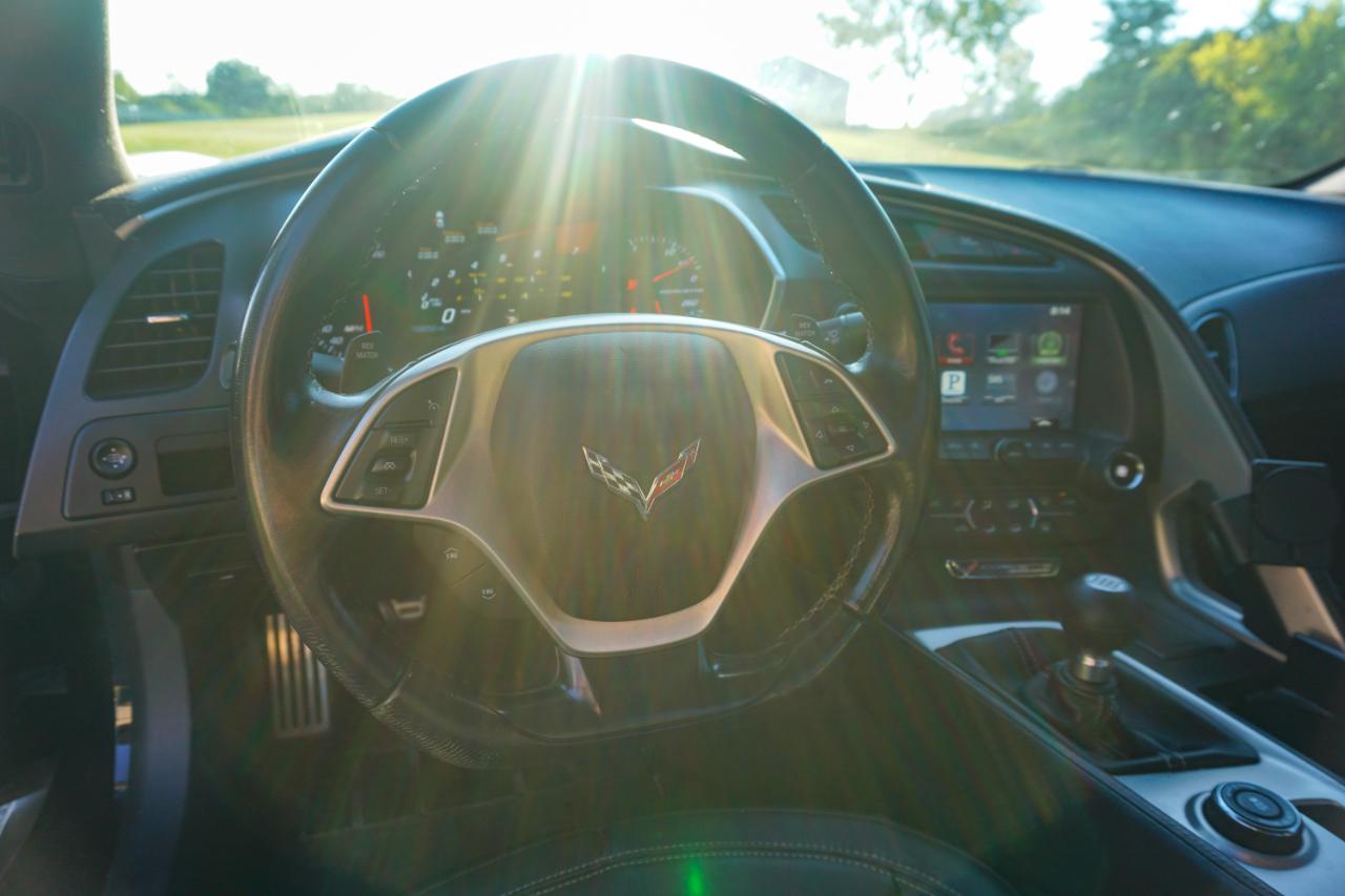 Chevrolet Corvette 2dr Stingray Cpe w/1LT 2016