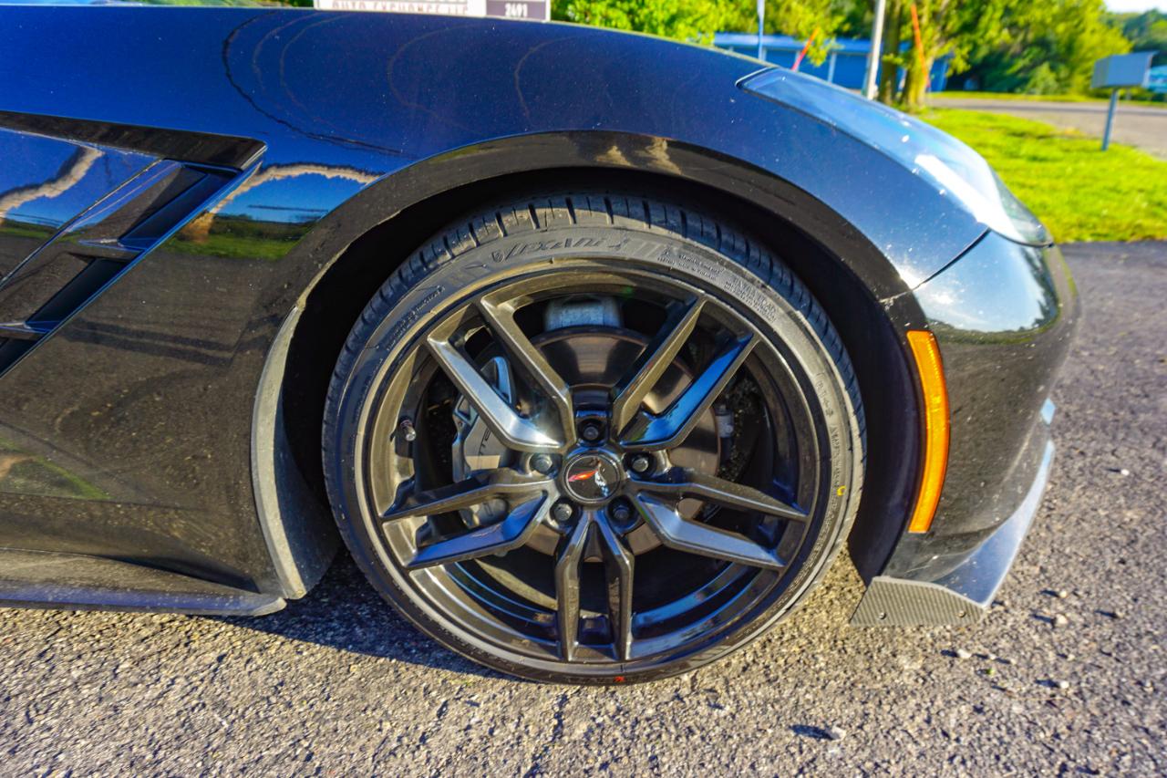 Chevrolet Corvette 2dr Stingray Cpe w/1LT 2016