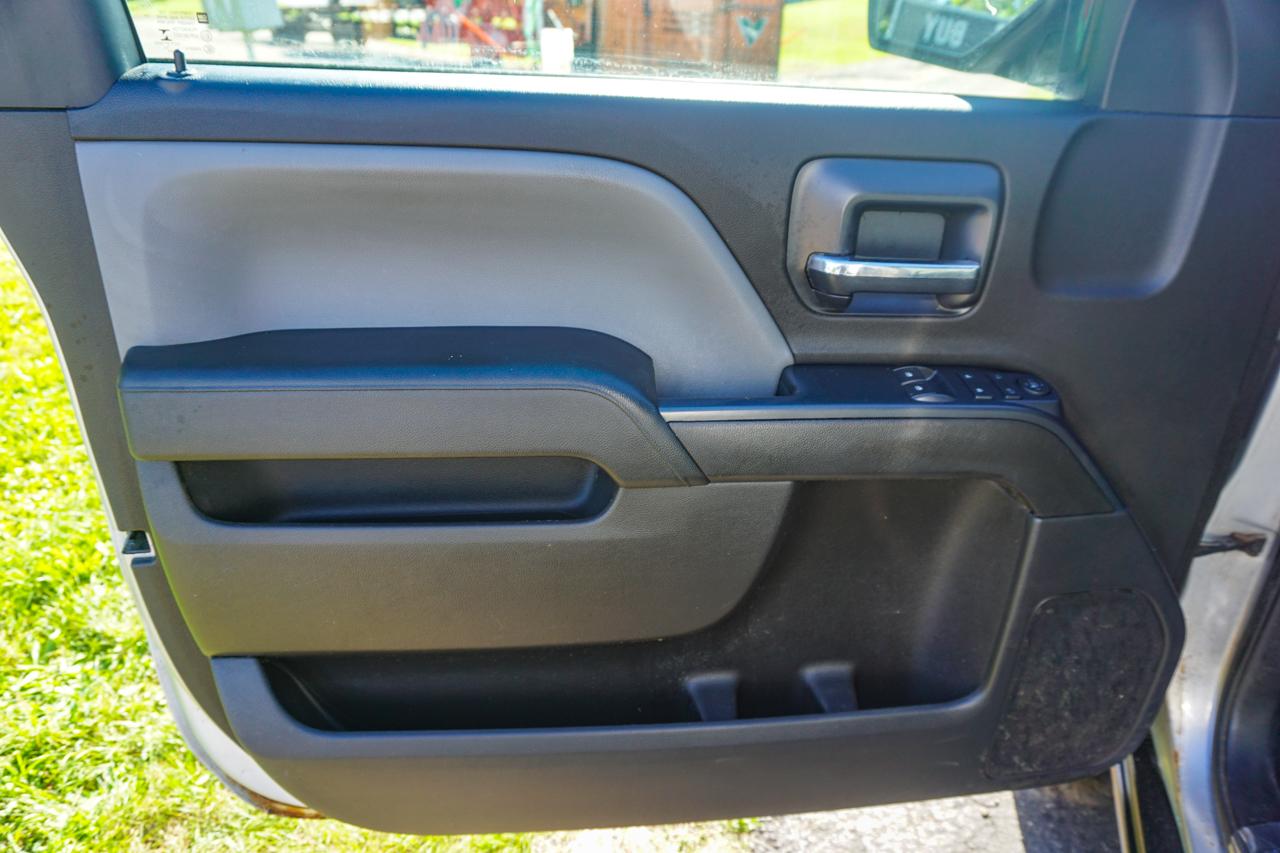 Chevrolet Silverado 1500 4WD Reg Cab 133.0" Work Truck 2016