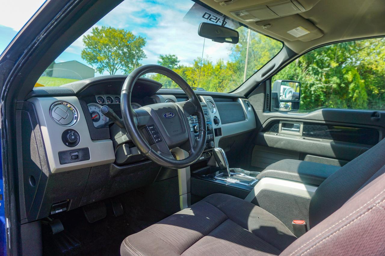 Ford F-150 4WD SuperCab 145" Lariat 2010