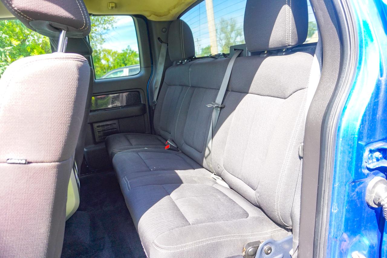 Ford F-150 4WD SuperCab 145" Lariat 2010