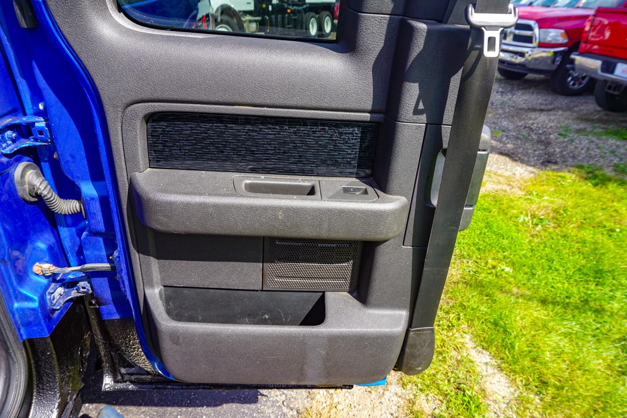 Ford F-150 4WD SuperCab 145" Lariat 2010