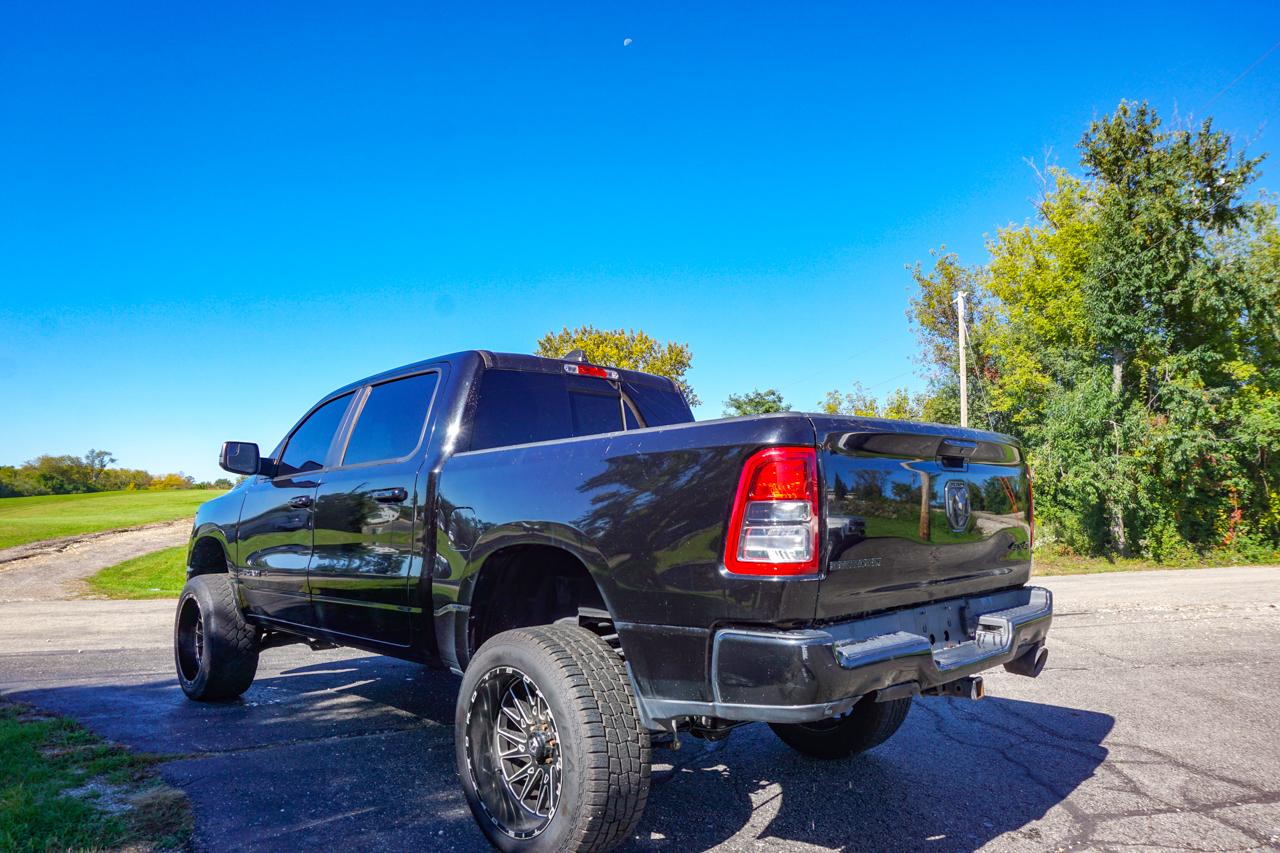 RAM 1500 Big Horn/Lone Star 4x4 Crew Cab 5'7" Box 2019