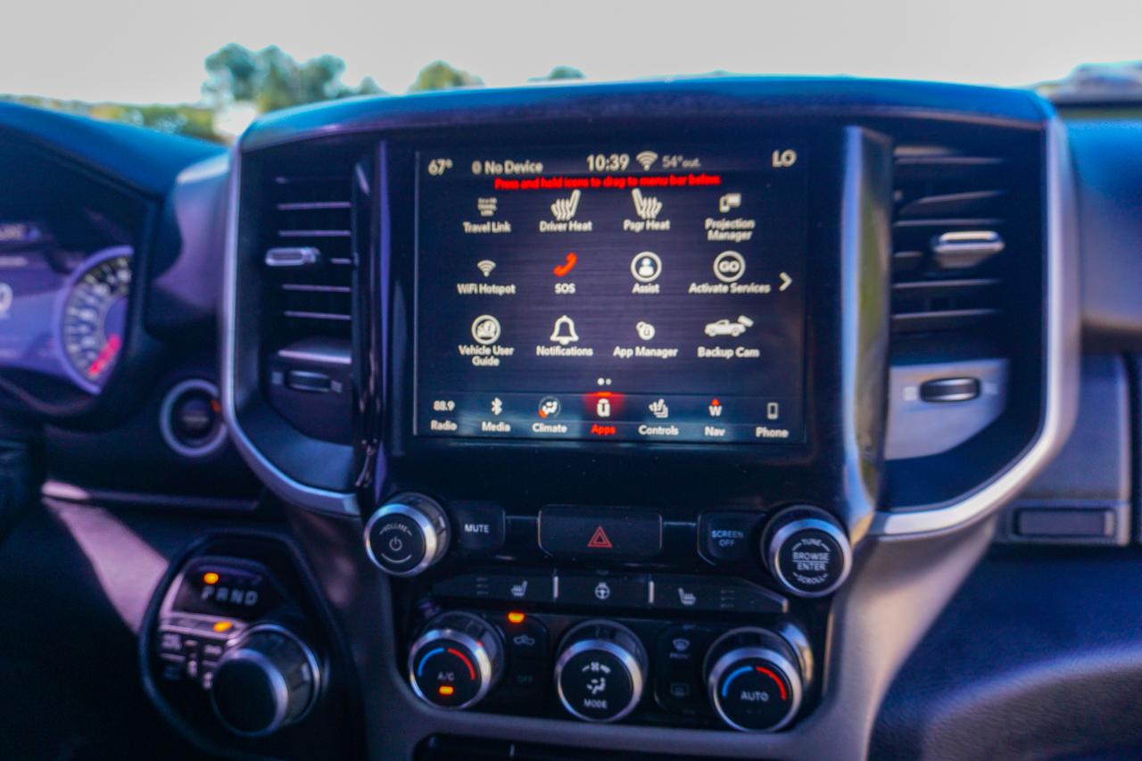 RAM 1500 Big Horn/Lone Star 4x4 Crew Cab 5'7" Box 2019