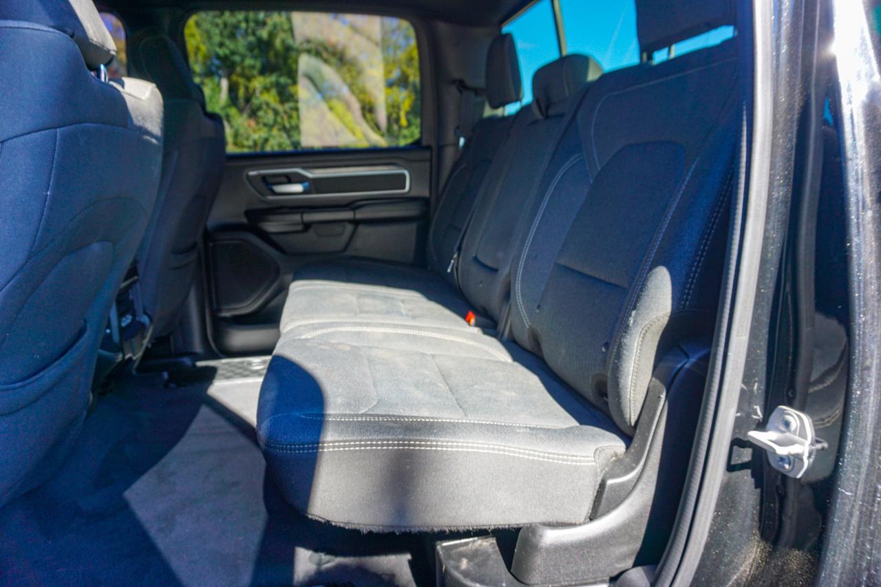 RAM 1500 Big Horn/Lone Star 4x4 Crew Cab 5'7" Box 2019