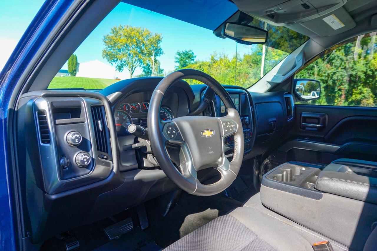 Chevrolet Silverado 1500 4WD Crew Cab 143.5" LT w/1LT 2018