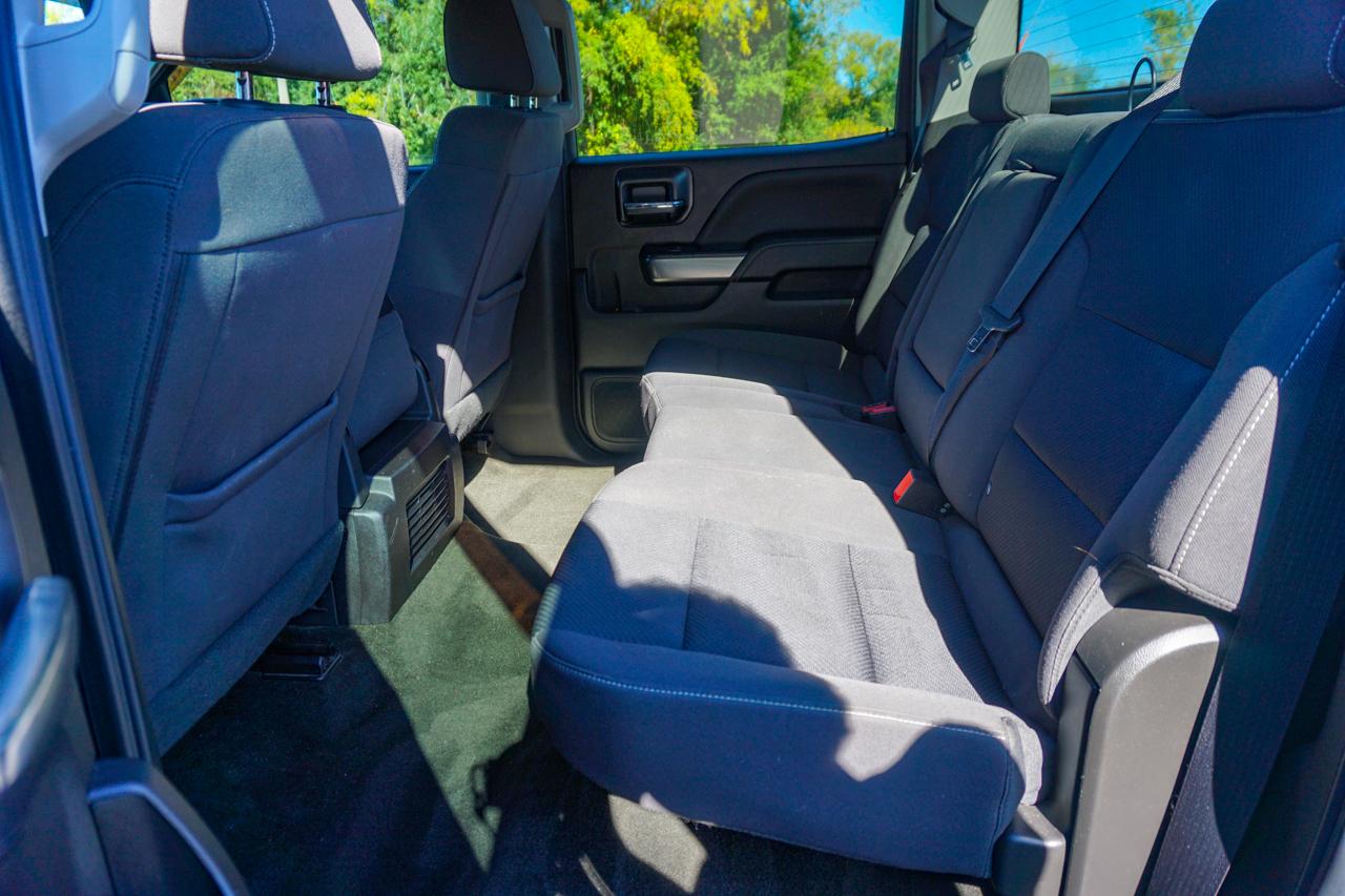 Chevrolet Silverado 1500 4WD Crew Cab 143.5" LT w/1LT 2018