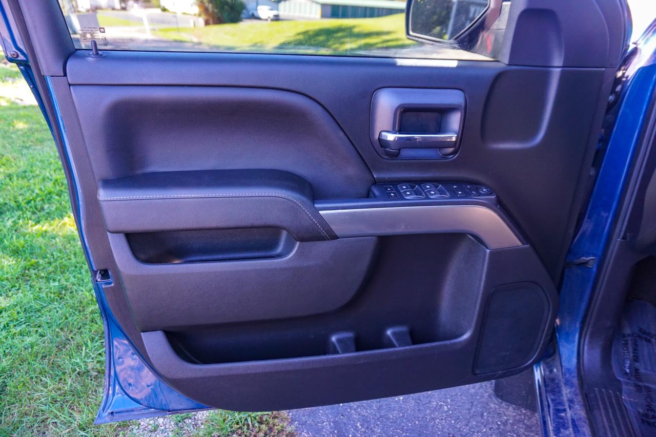 Chevrolet Silverado 1500 4WD Crew Cab 143.5" LT w/1LT 2018