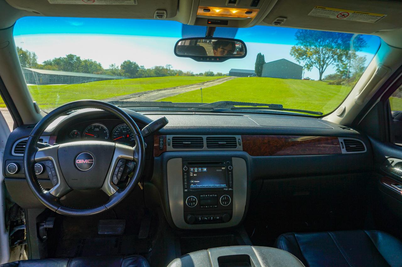 GMC Sierra 2500HD 4WD Ext Cab 144.2" SLT 2013