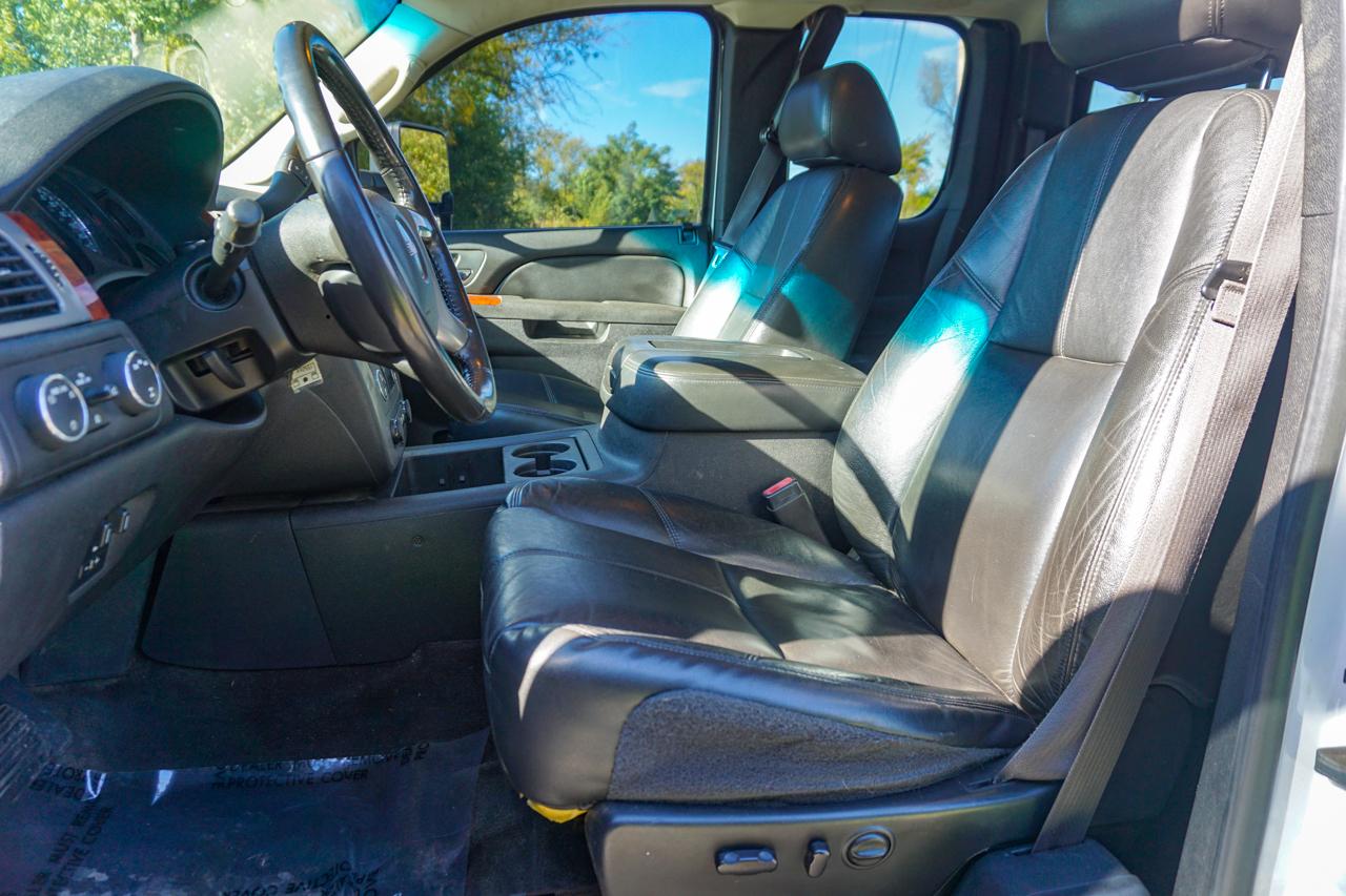 GMC Sierra 2500HD 4WD Ext Cab 144.2" SLT 2013