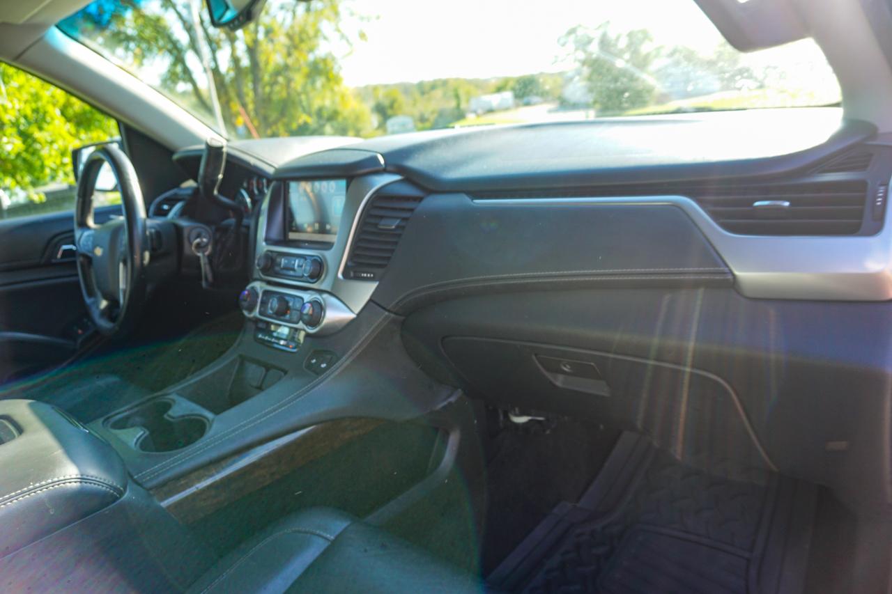 Chevrolet Tahoe 4WD 4dr LT 2015