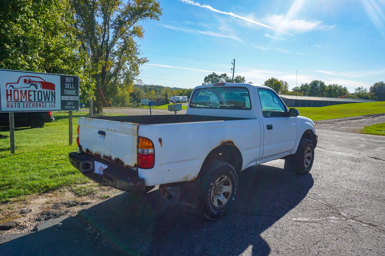 Toyota Tacoma Reg Cab Manual 4WD (Natl) 2004